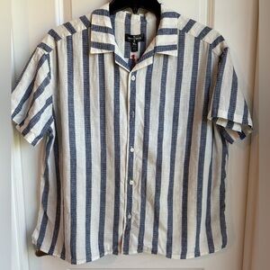 NWT Men’s Blue and White Striped Button Down Linen Shirt, XL